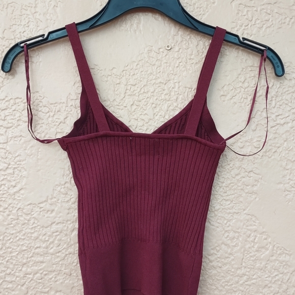 Women's SEEK The Label Design In Australia Red Maroon Cropped Tank Top Sz Small - Picture 6 of 10